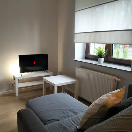 Casa Con Jardin Vallado *