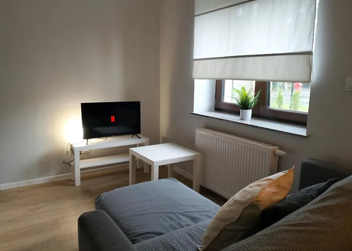 Casa Con Jardin Vallado *