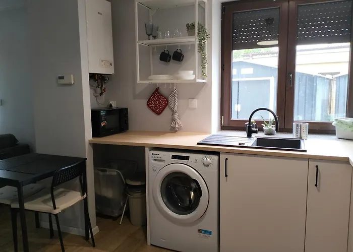 Casa Con Jardin Vallado * Kamieniec Wroclawski